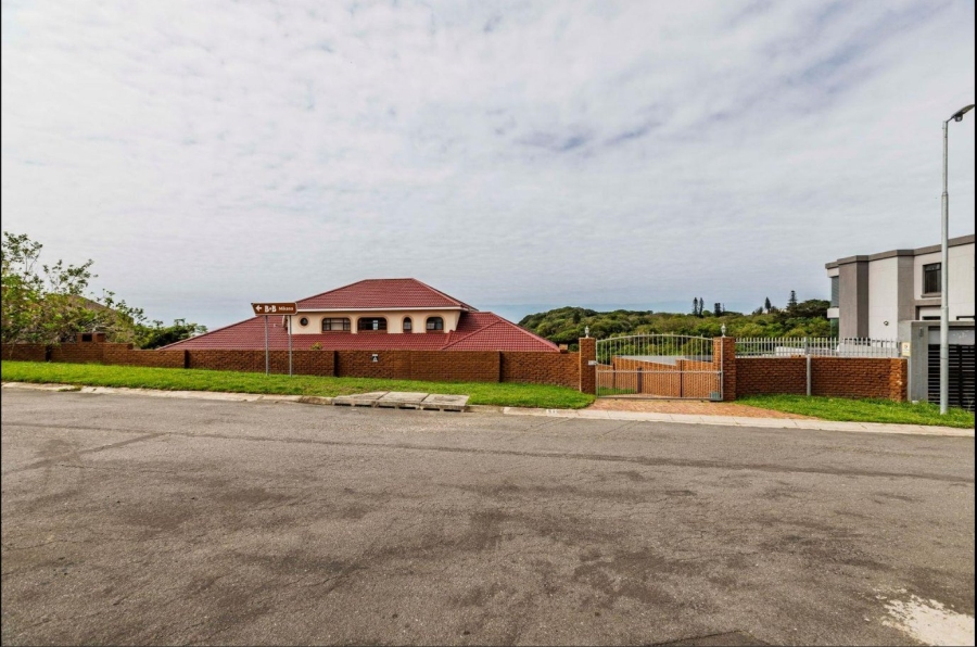 5 Bedroom Property for Sale in Baysville Eastern Cape
